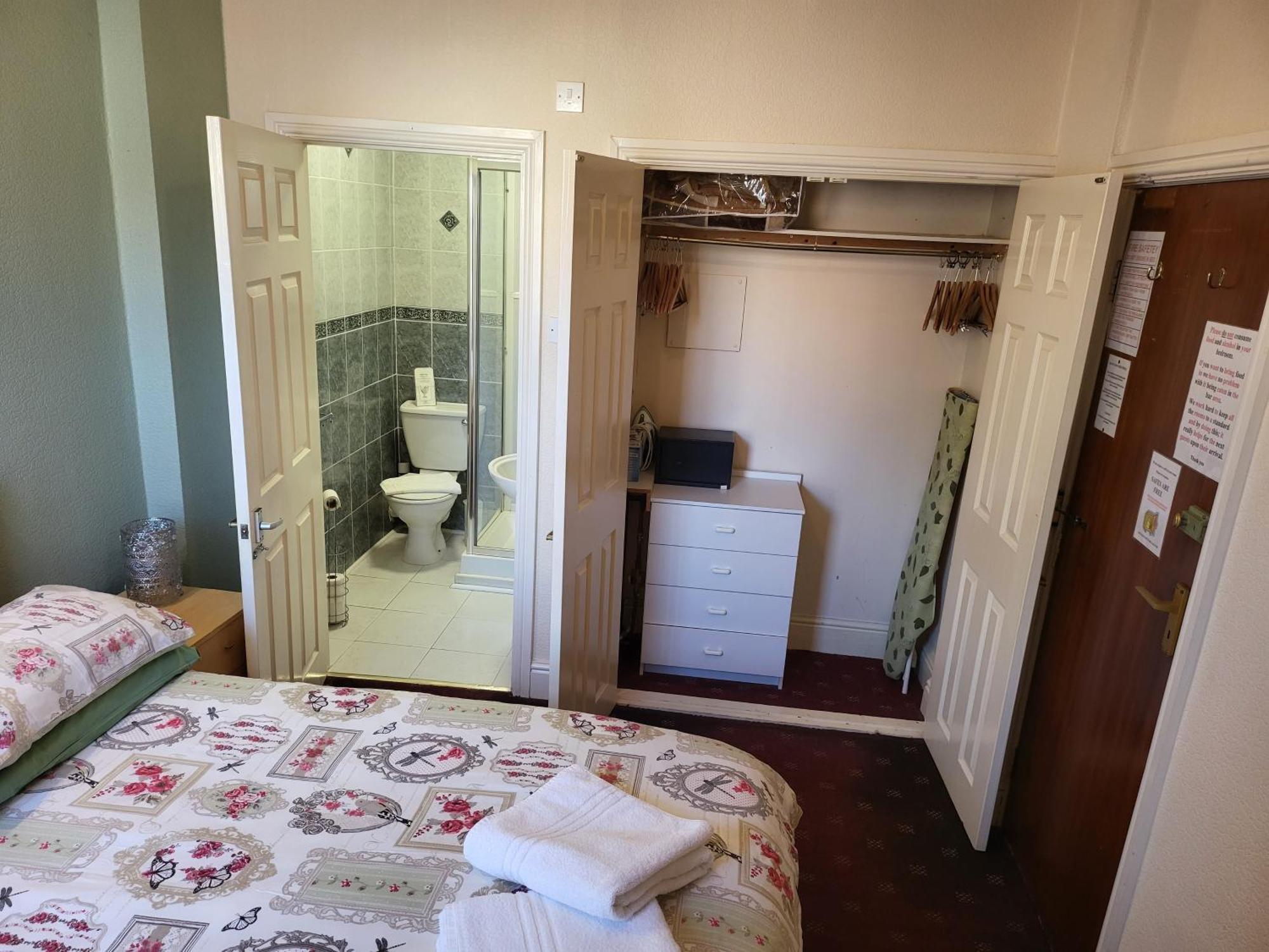The Arabella Bed & Breakfast Блекпул Екстериор снимка