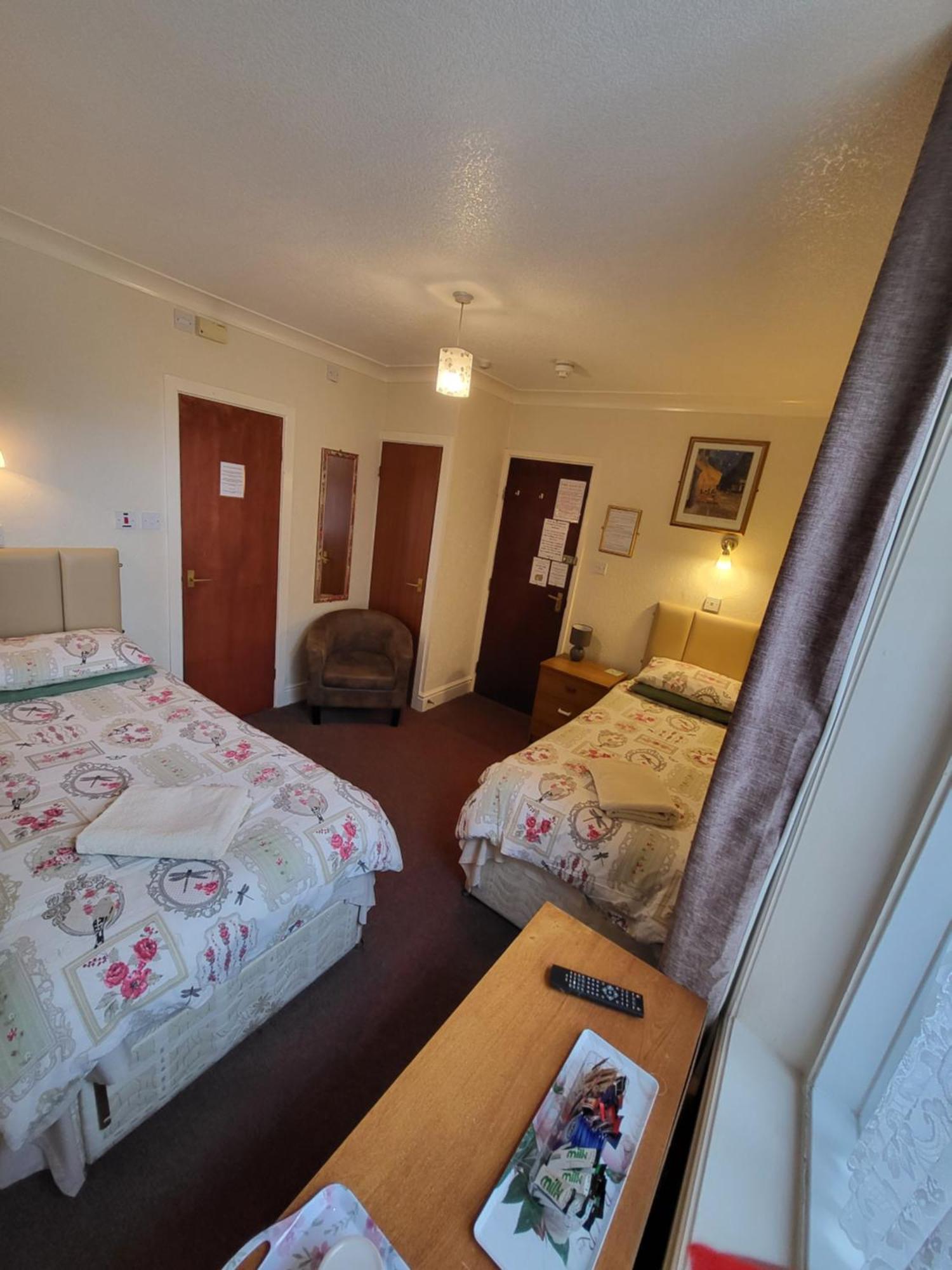 The Arabella Bed & Breakfast Блекпул Екстериор снимка