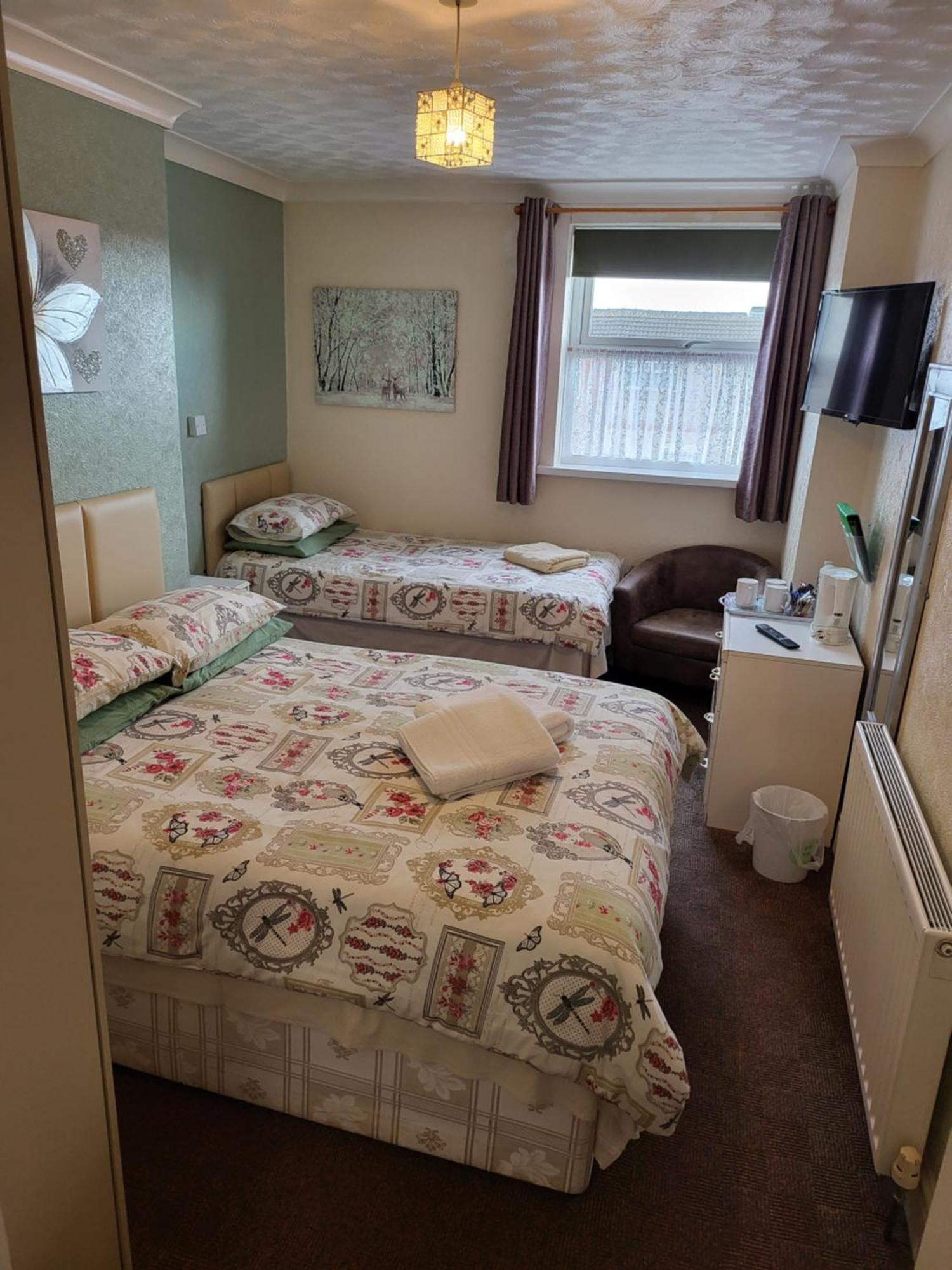 The Arabella Bed & Breakfast Блекпул Екстериор снимка