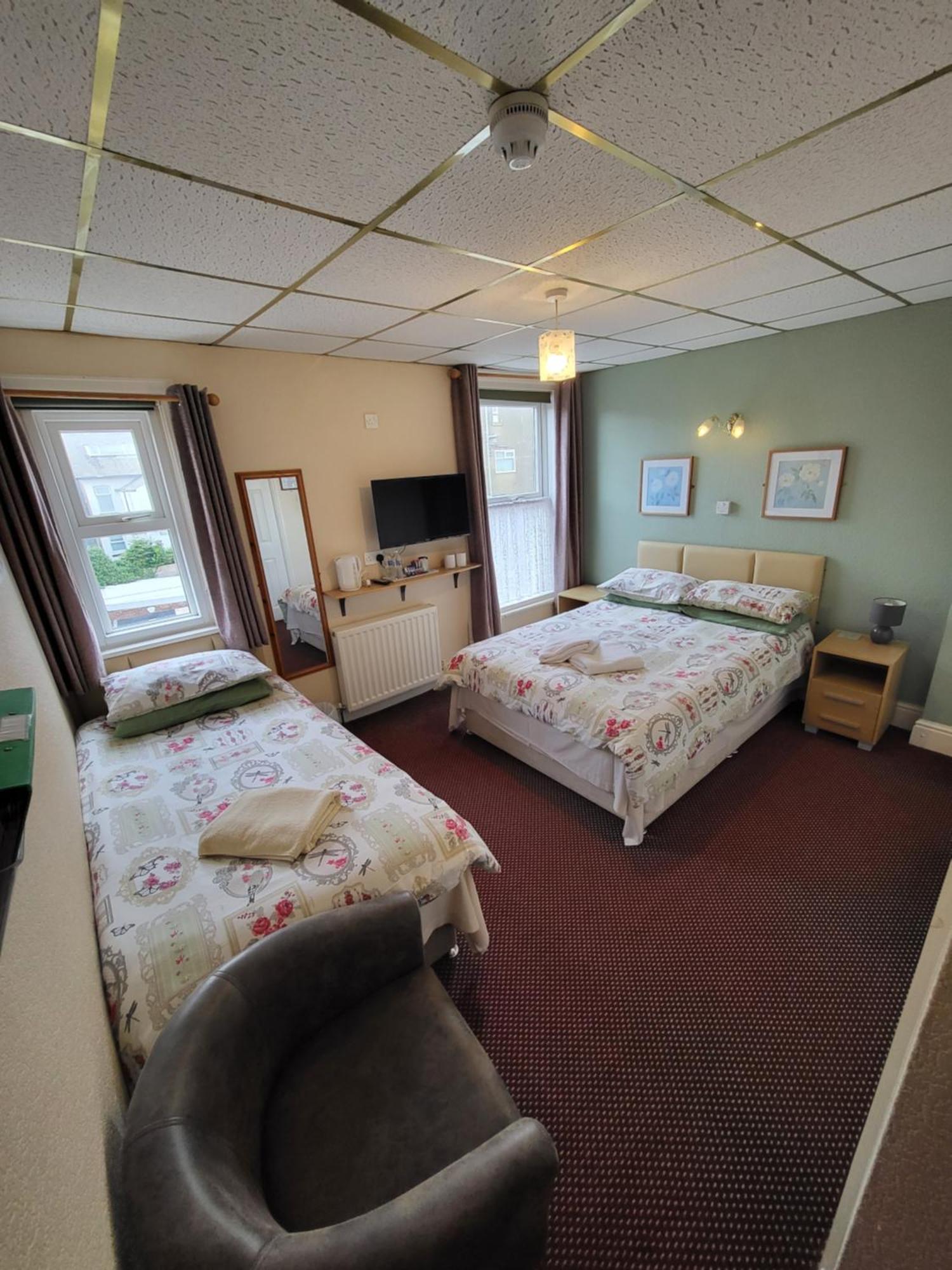 The Arabella Bed & Breakfast Блекпул Екстериор снимка
