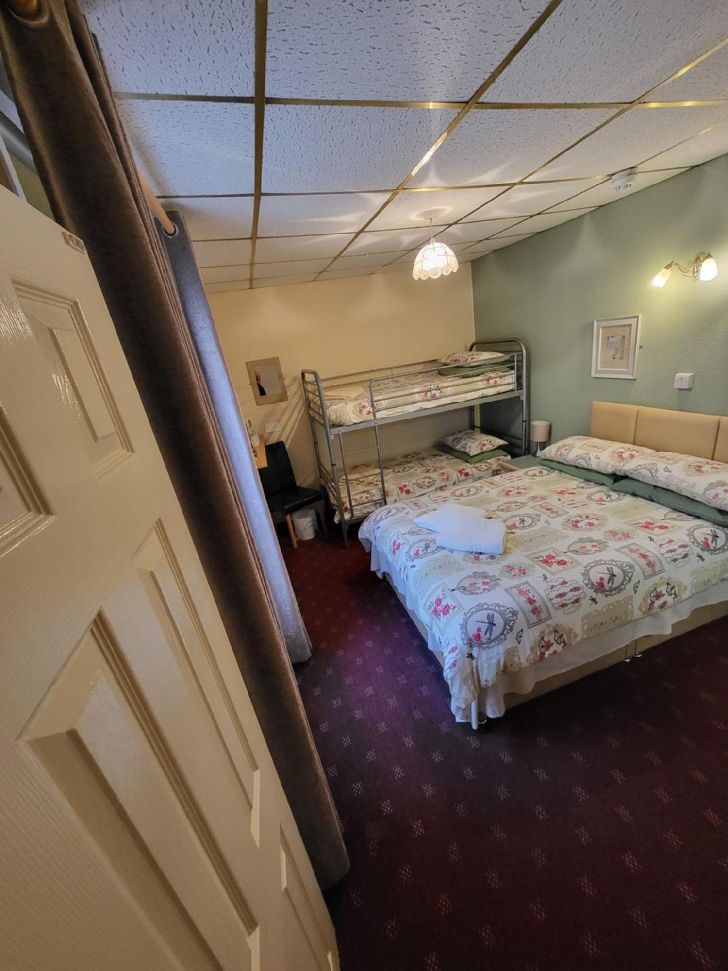 The Arabella Bed & Breakfast Блекпул Екстериор снимка